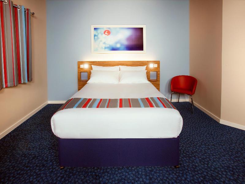 Travelodge Saltash Esterno foto